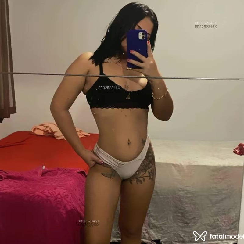 Acompanhante Anny - Feed
