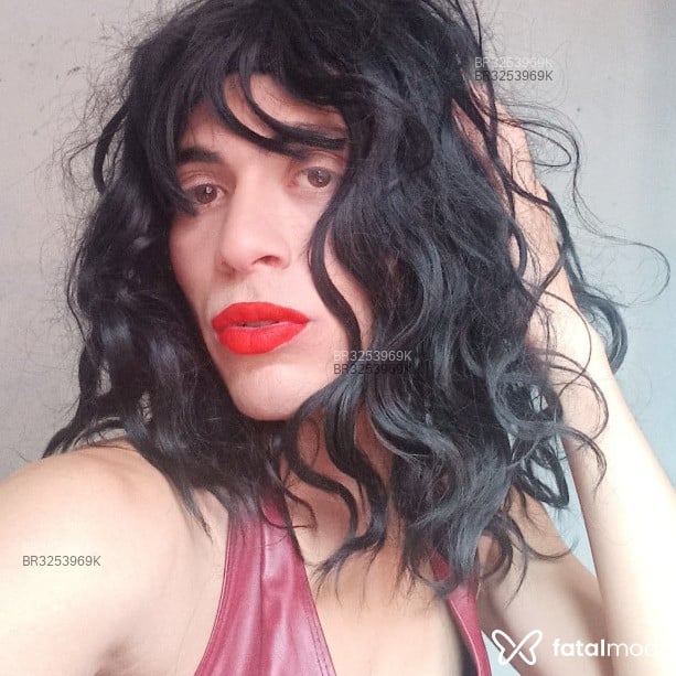 Acompanhante Manuzinha - Feed