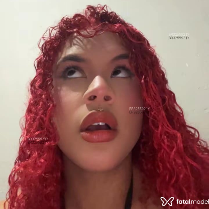 Acompanhante Jhenynha Souza - Feed