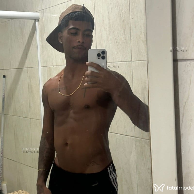 Acompanhante Israel Oliveira - Feed