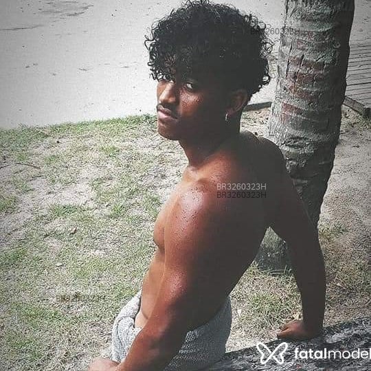 Acompanhante Baianinho - Feed