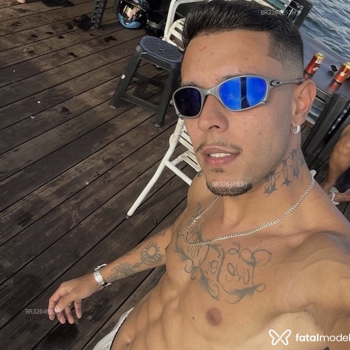 Acompanhante Miguel - Feed