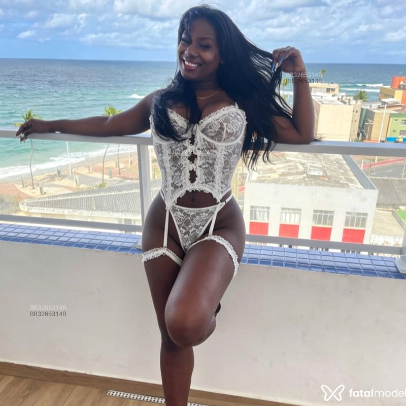 Acompanhante Izabela - Feed