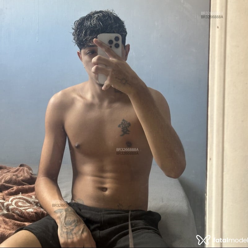Acompanhante Luizz - Feed