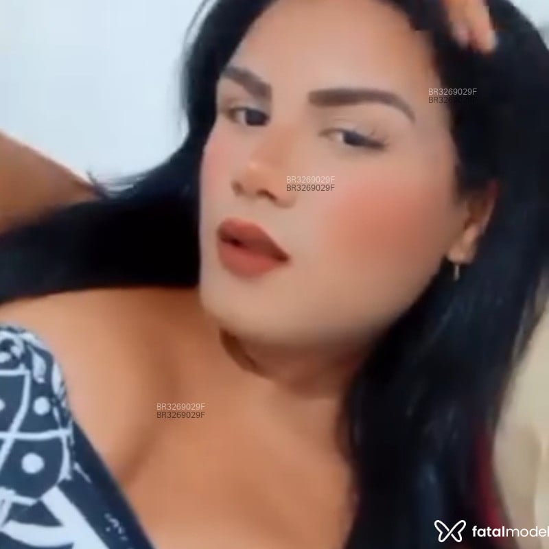 Acompanhante Kananda Fitnelli - Feed
