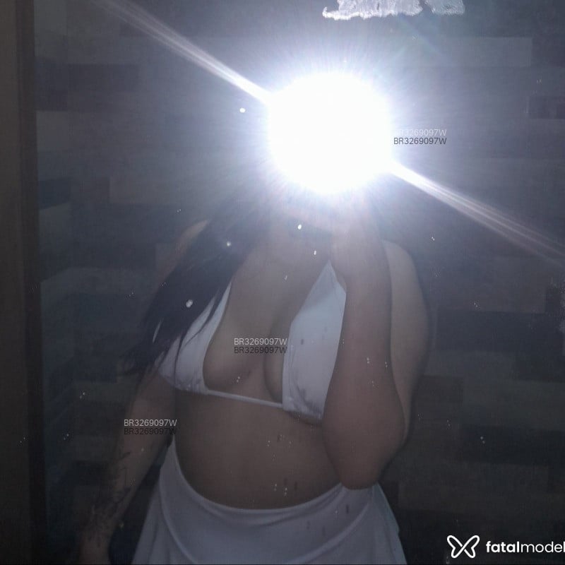 Acompanhante Ana Carolina - Feed