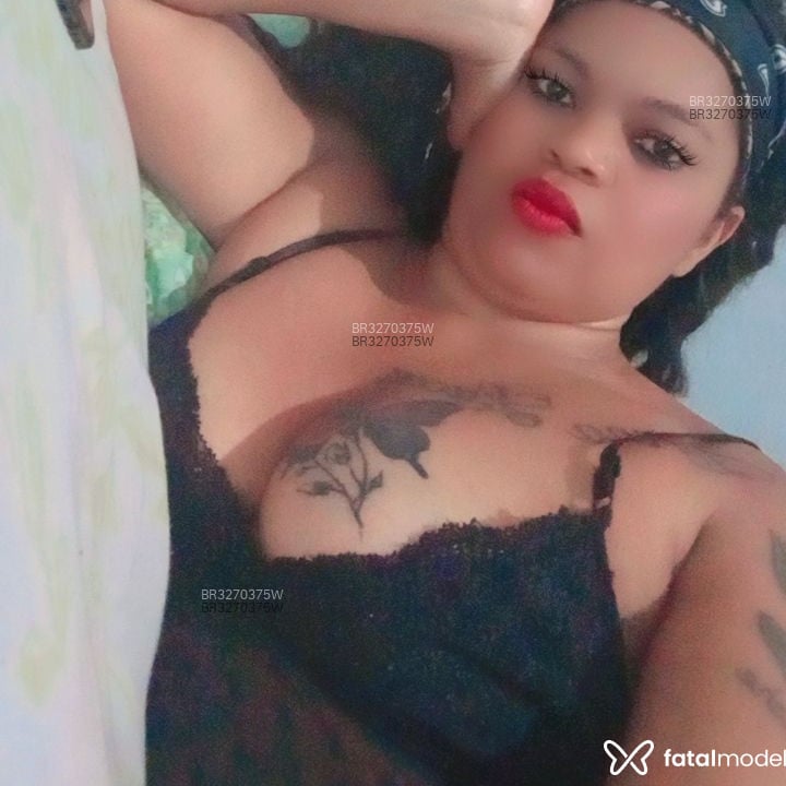 Acompanhante Letícia - Feed