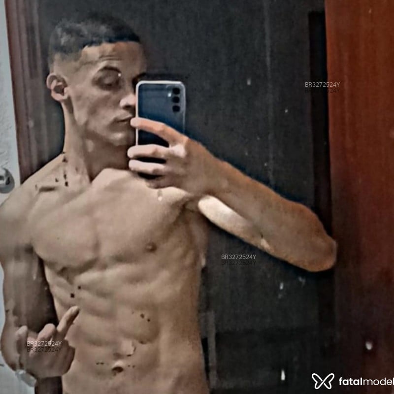 Acompanhante Brayan - Feed