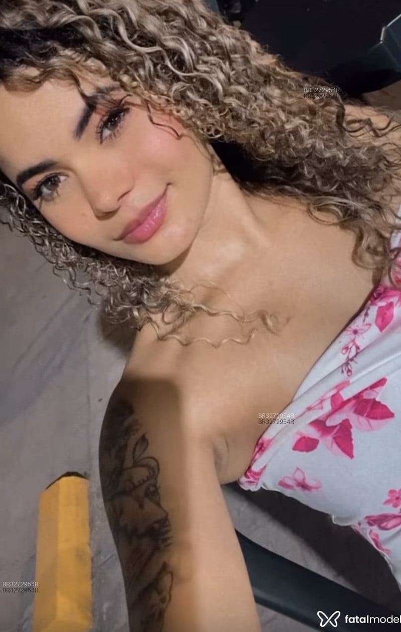 Acompanhante Brunna Salvatori - Feed
