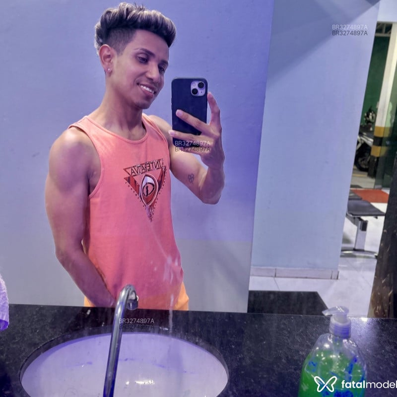 Acompanhante Fernando - Feed