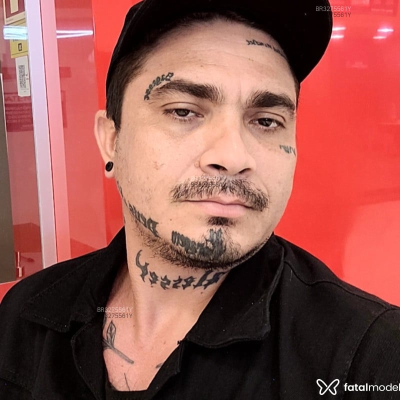 Acompanhante Emerson Ricardo - Feed