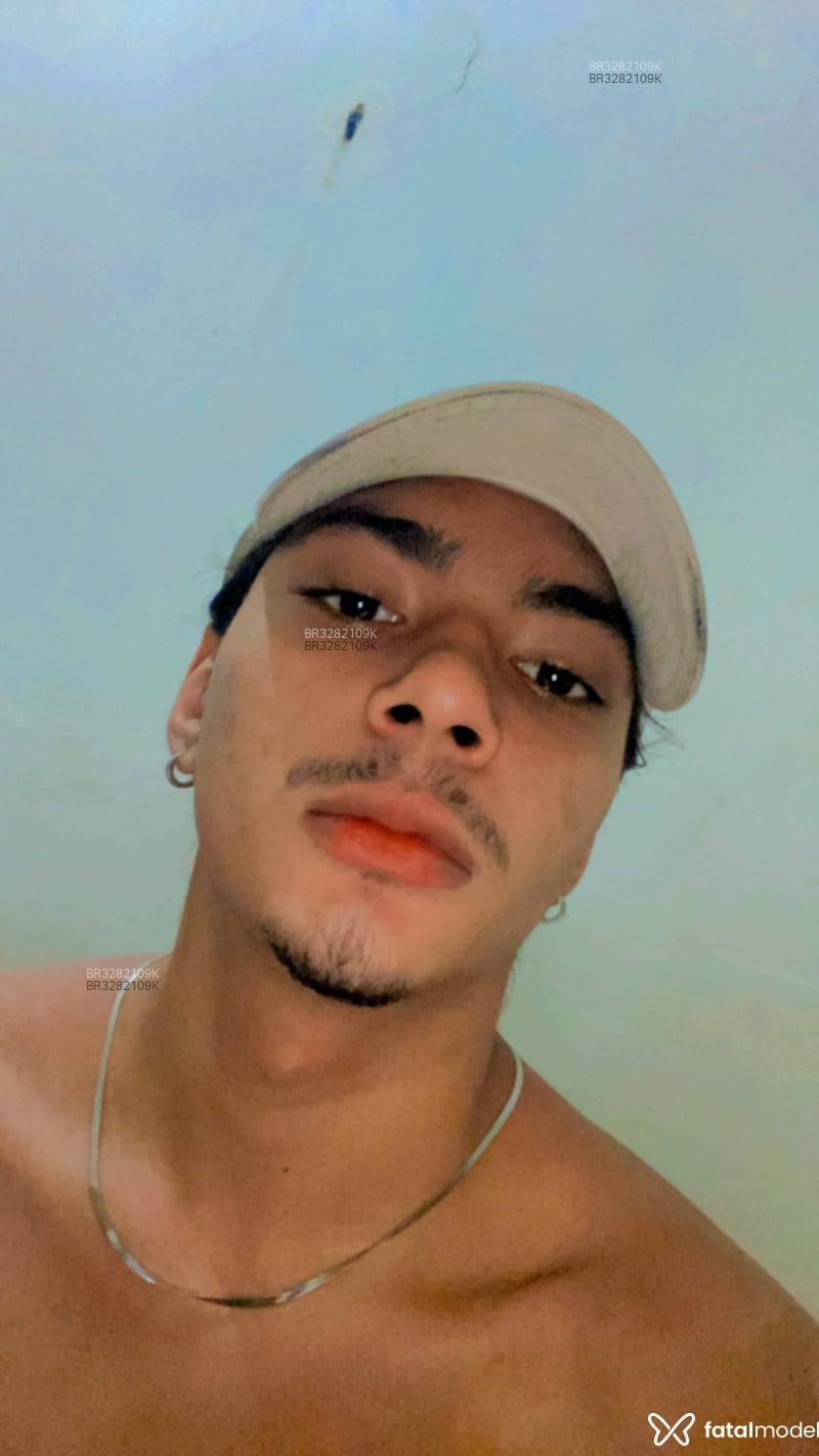 Acompanhante Brendo - Feed