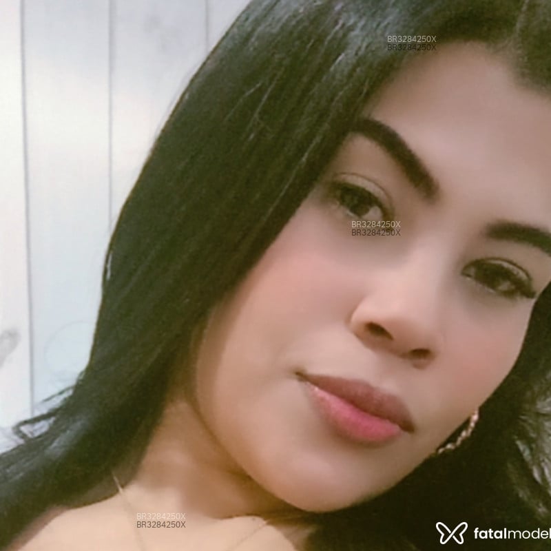 Acompanhante Anny Oli - Feed