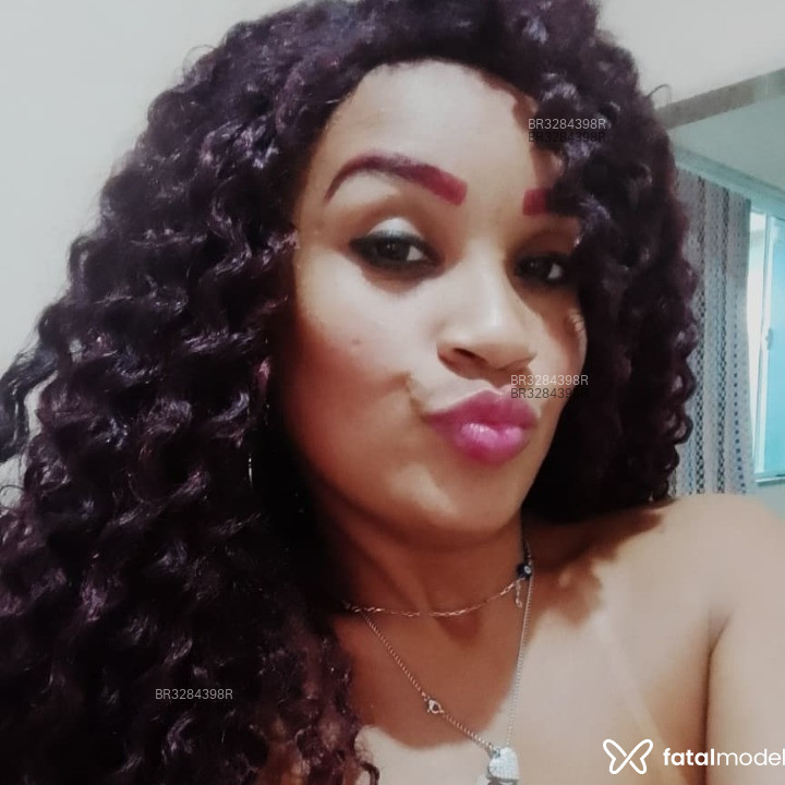 Acompanhante Morena Praiana - Feed
