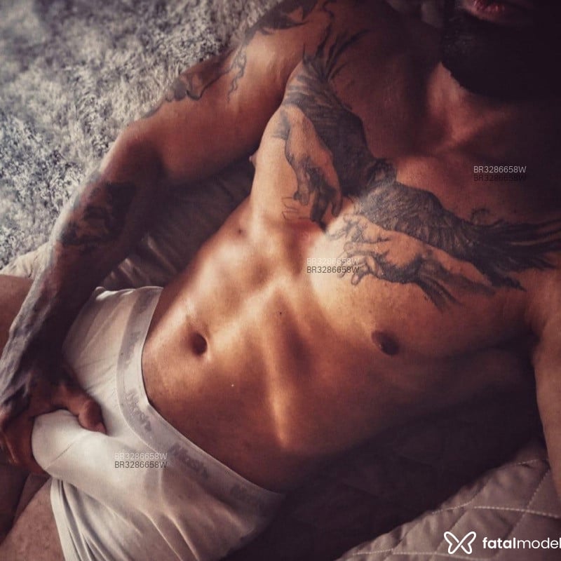Acompanhante Yan Bruno - Feed