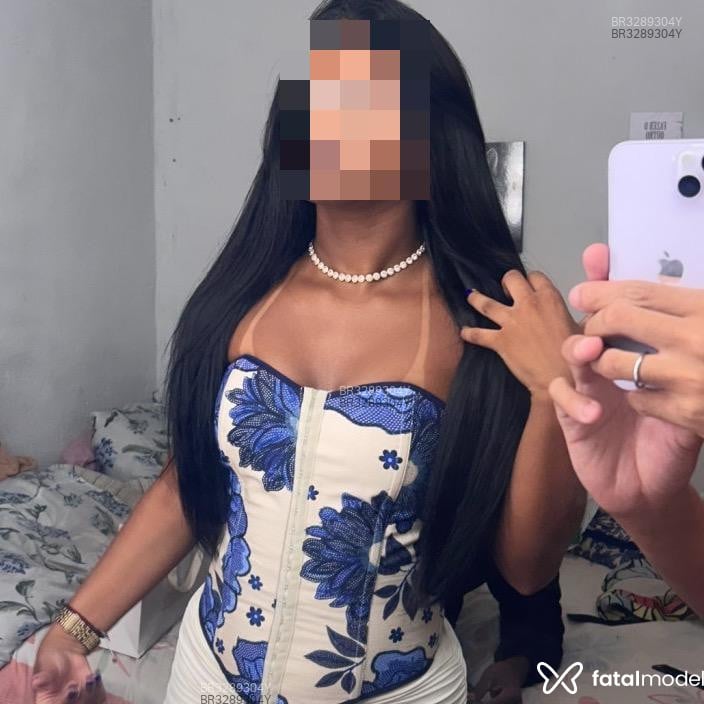 Acompanhante Alicia - Feed