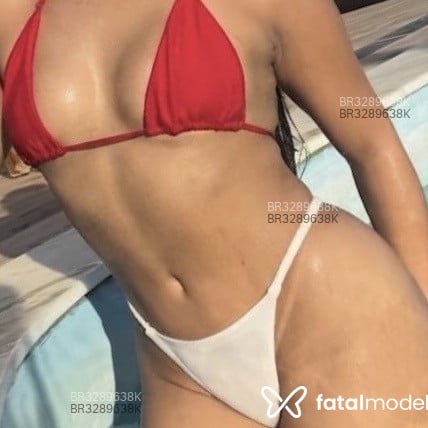 Acompanhante Luiza - Feed