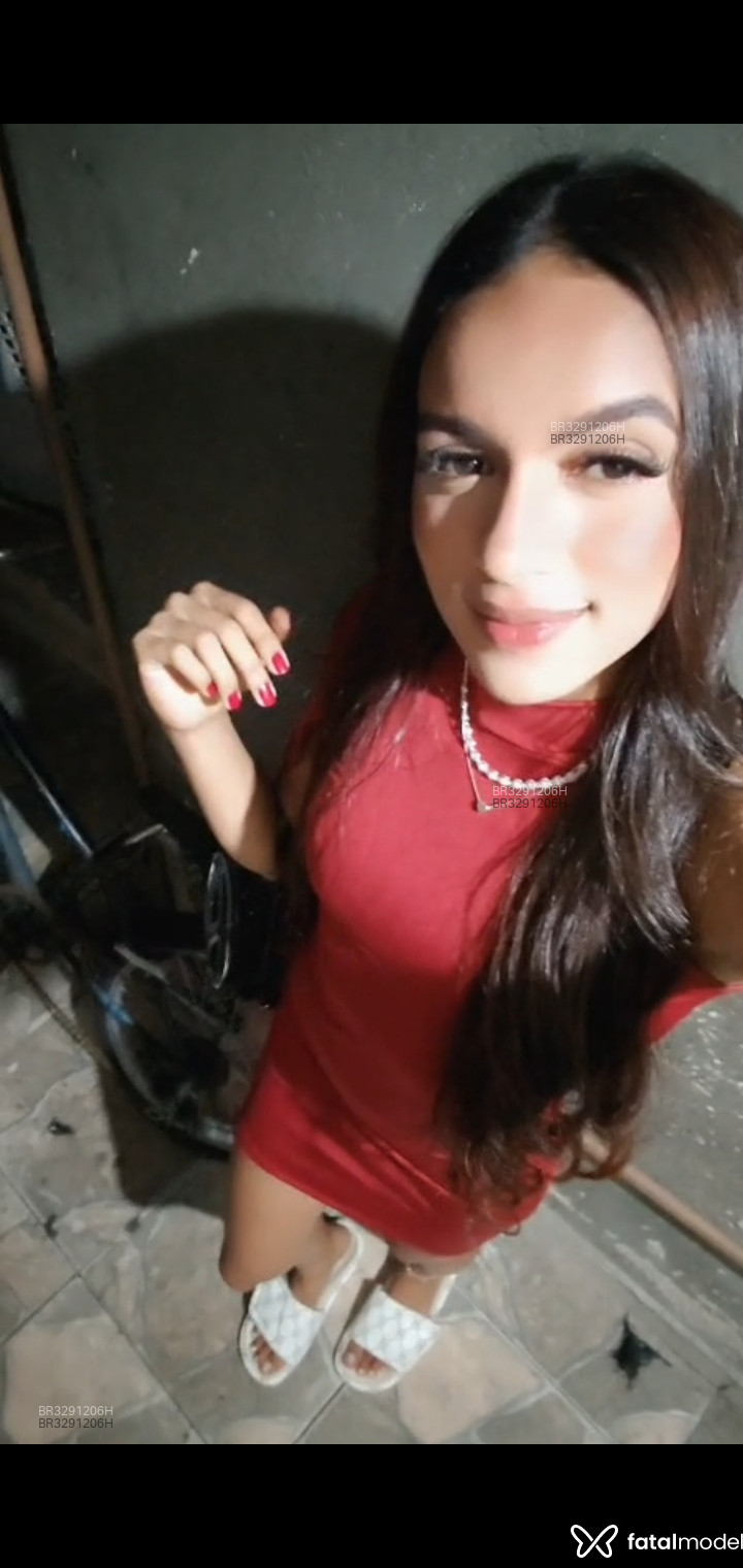 Acompanhante Maju Ribeiro - Feed