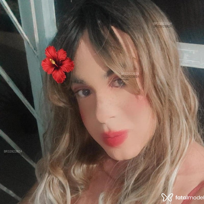 Acompanhante Cuceta Rosada - Feed