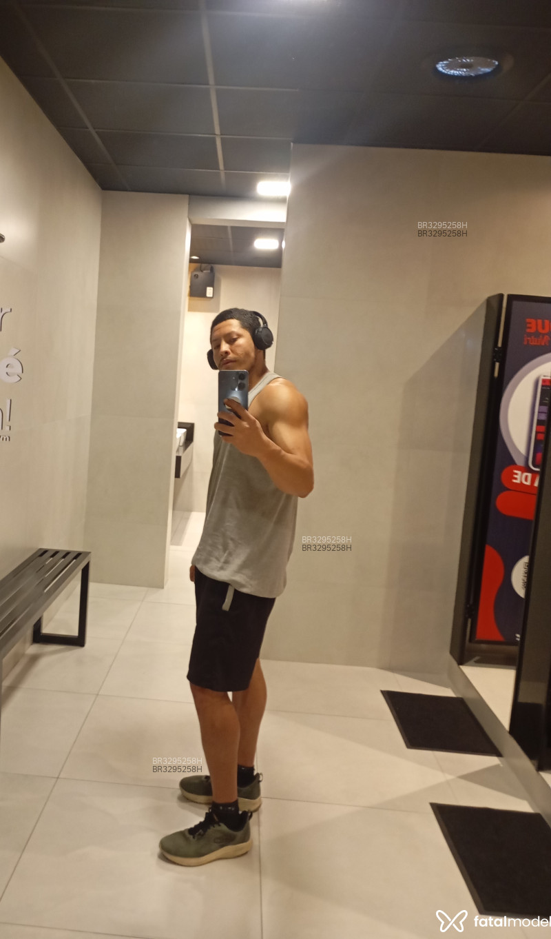 Acompanhante Tank Evans - Feed