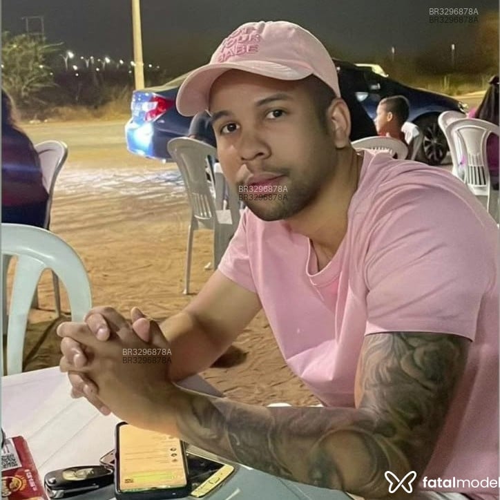 Acompanhante Vinicius - Feed
