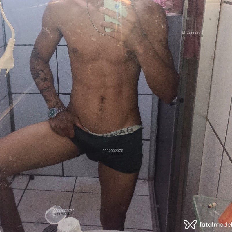 Acompanhante Araujo - Feed
