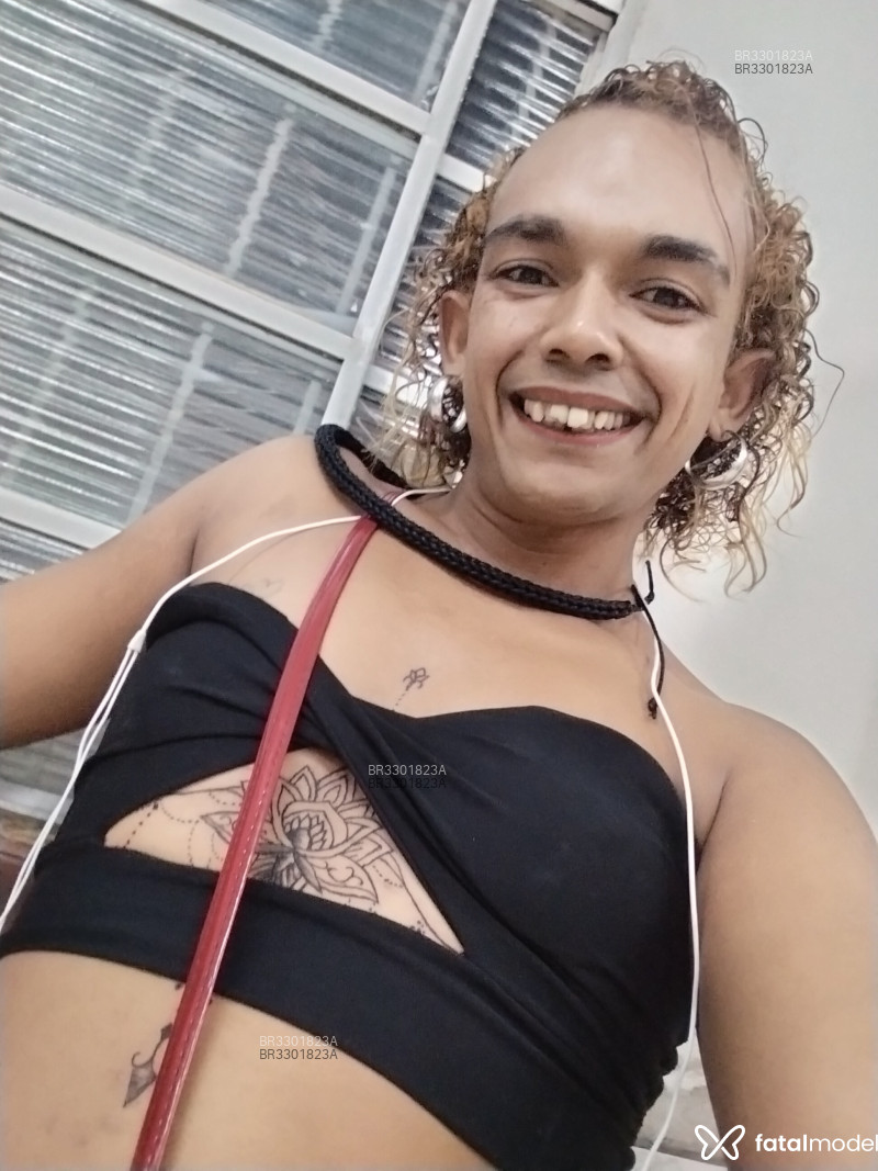 Acompanhante Carolinna - Feed