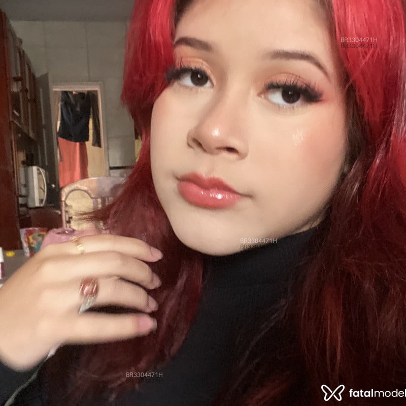 Acompanhante Alice - Feed