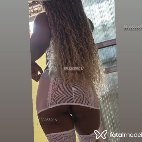 Acompanhante Emilly Souza - Feed