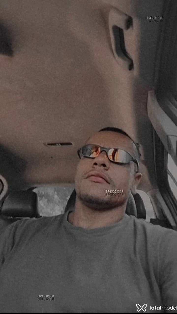 Acompanhante Guilherme - Feed