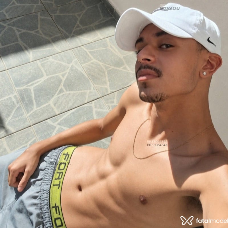 Acompanhante Meninão Provocante - Feed