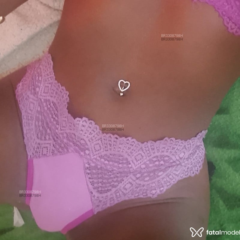 Acompanhante Camila - Feed