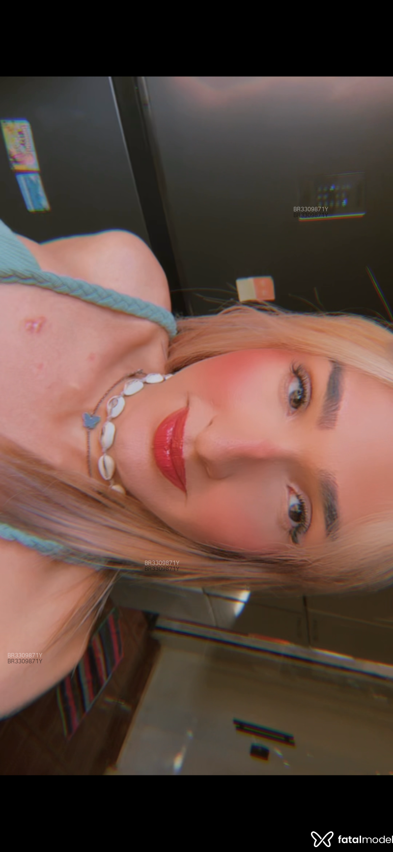Acompanhante Hillary Stella - Feed