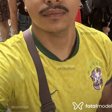 Acompanhante Henrique - Feed
