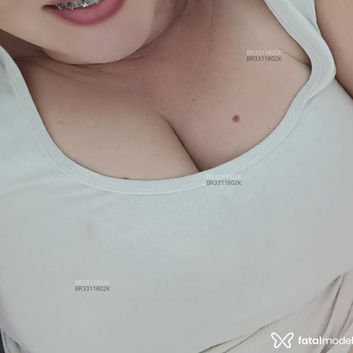 Acompanhante Cristina - Feed