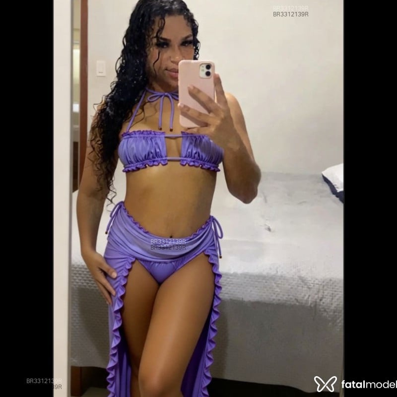 Acompanhante Mirella - Feed
