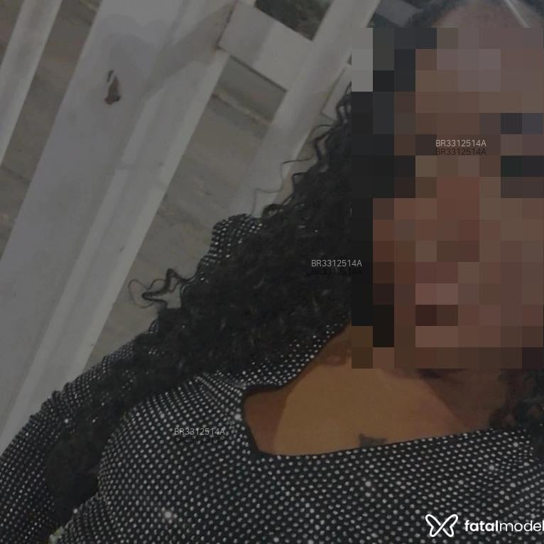 Acompanhante Aninha - Feed