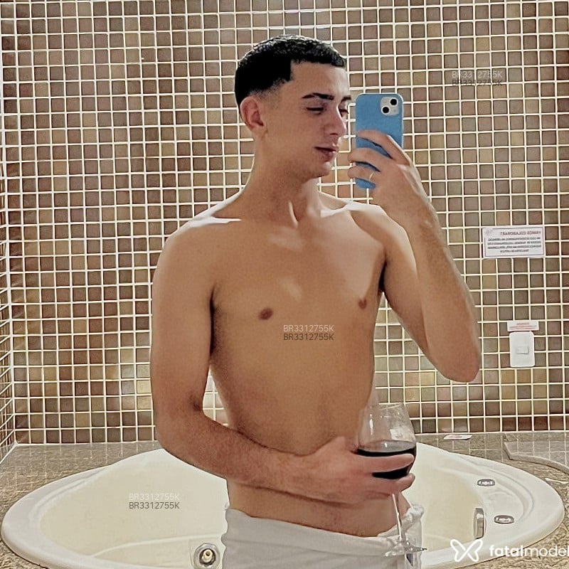 Acompanhante Mineirinho - Feed