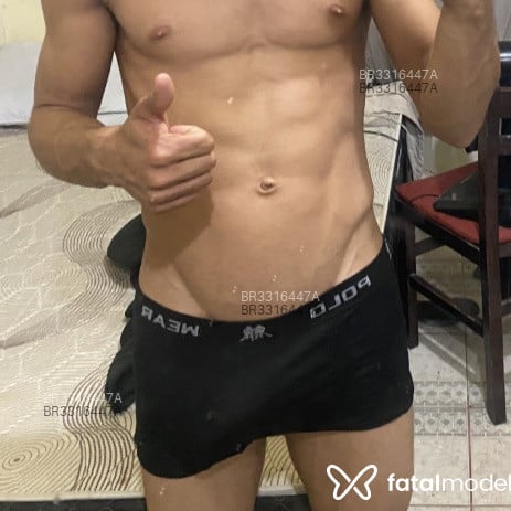 Acompanhante Hugoo - Feed