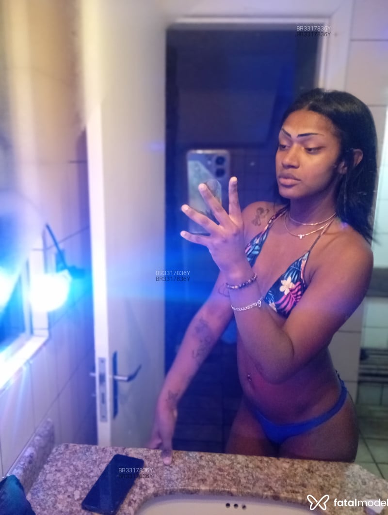 Acompanhante Nayomy Vieira - Feed