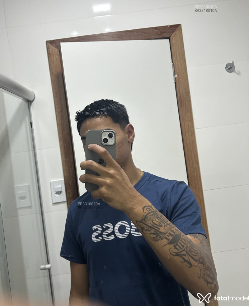 Acompanhante Guilherme - Feed