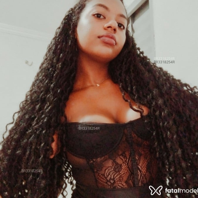 Acompanhante Vivi - Feed