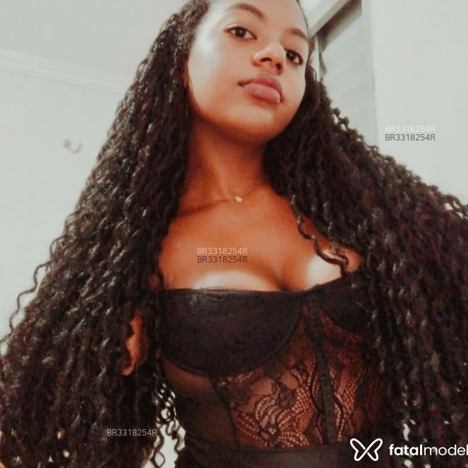 Acompanhante Vivi - Feed