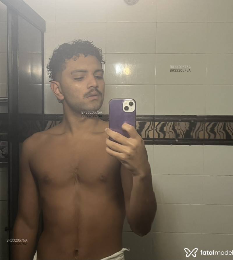 Acompanhante Miguel - Feed