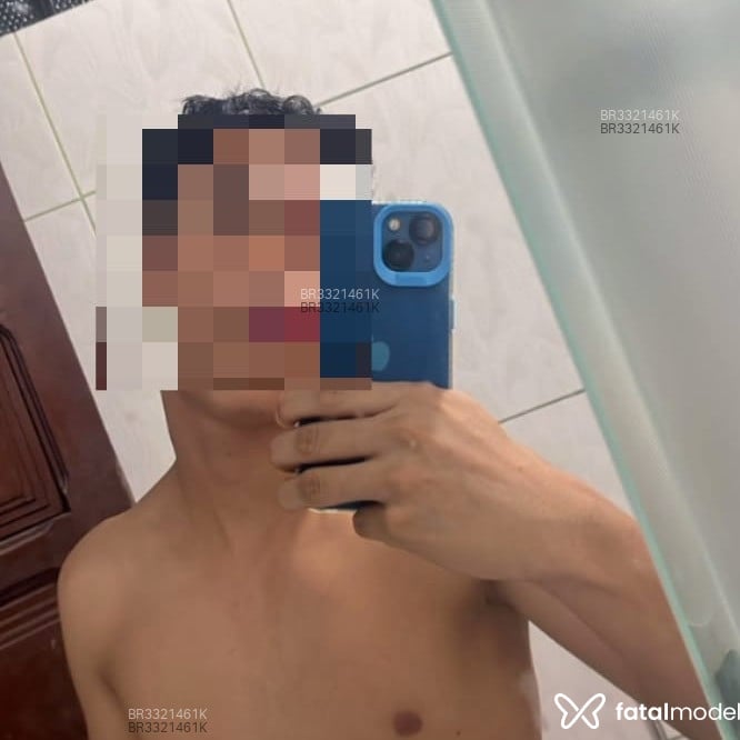 Acompanhante Dario - Feed