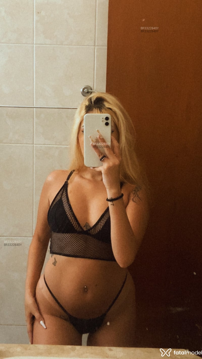Acompanhante Stephanie - Feed