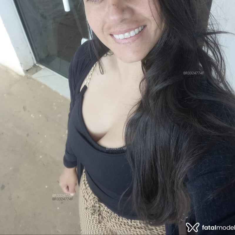 Acompanhante Beah - Feed
