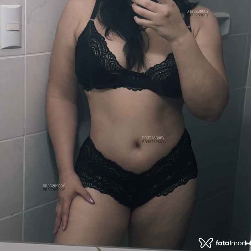 Acompanhante Suzan - Feed