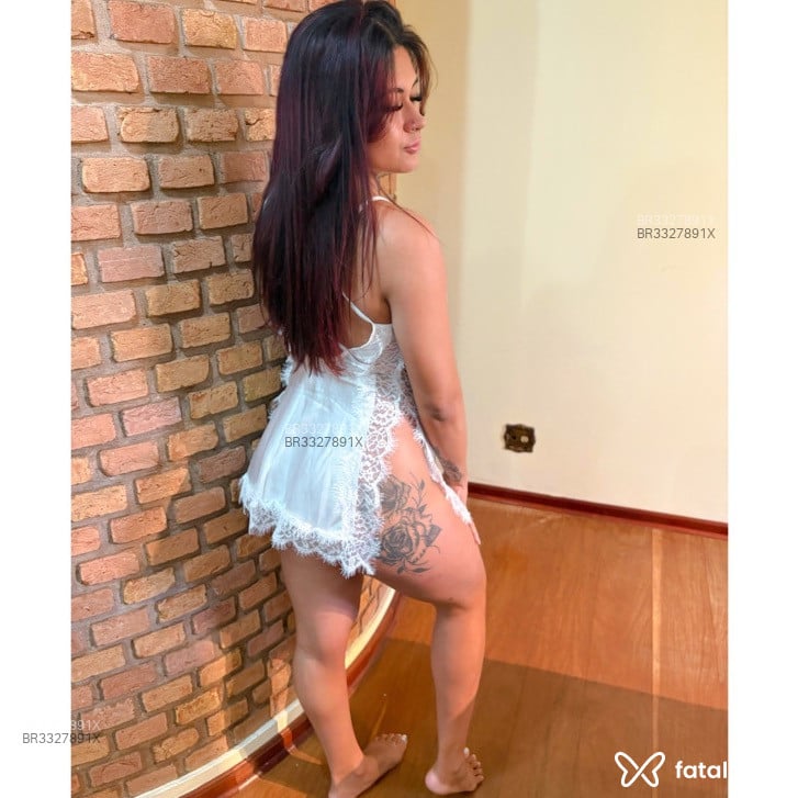 Acompanhante Mia Montenegro - Feed