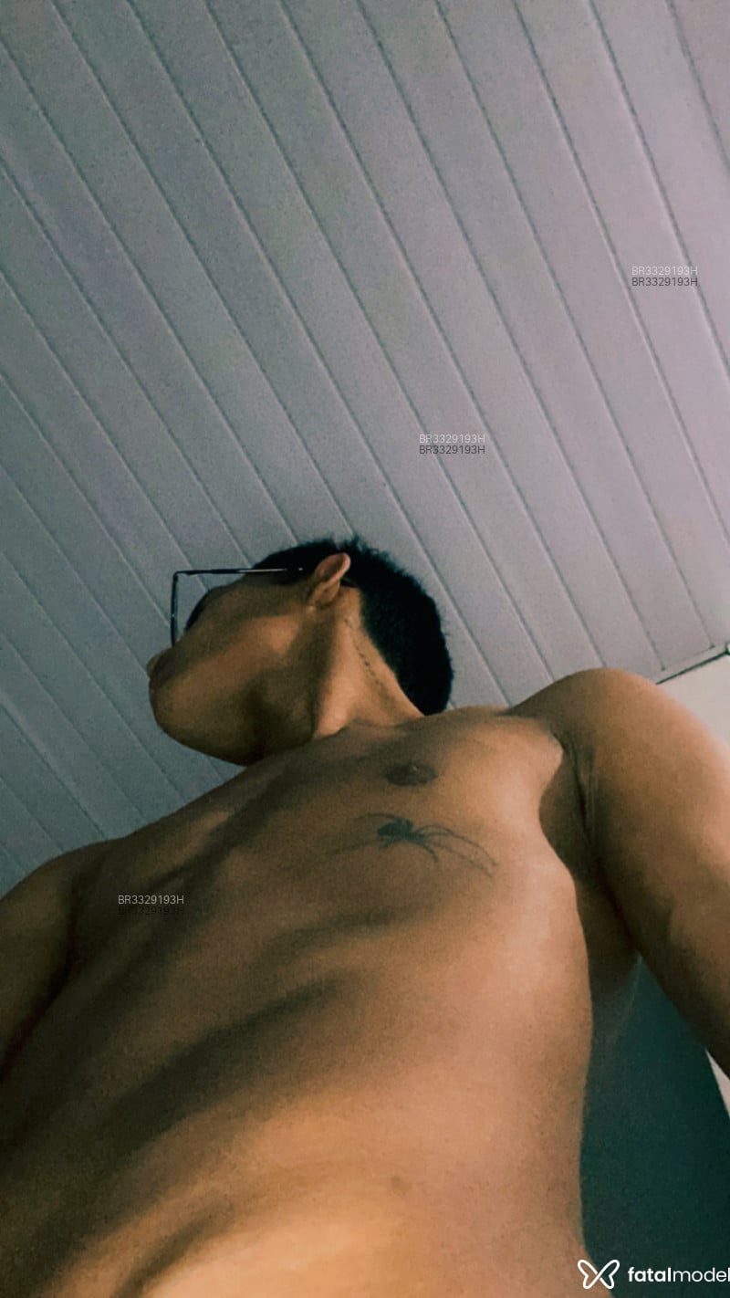 Acompanhante Felipe - Feed